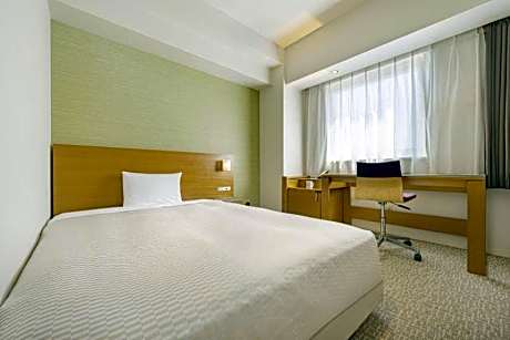 Moderate Double Room for 1 Person - Non-Smoking