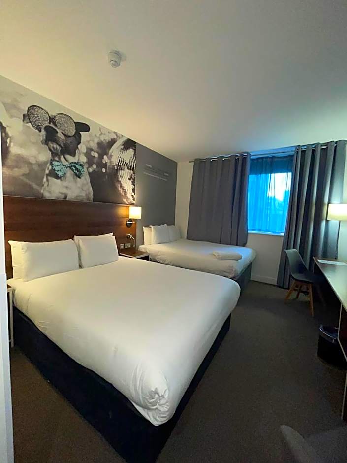 Heeton Concept Hotel - City Centre Liverpool