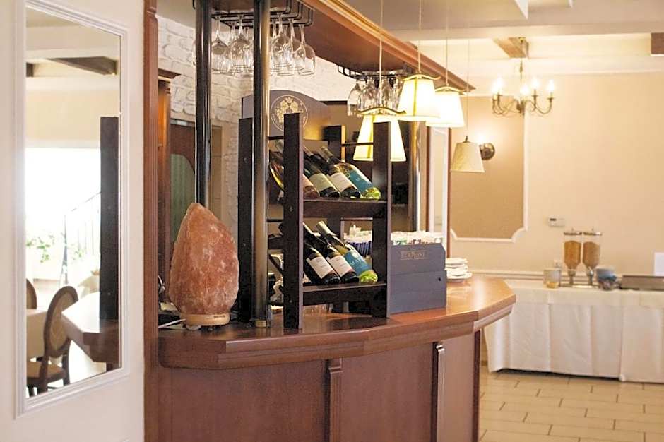 Hotel - Restauracja Koral