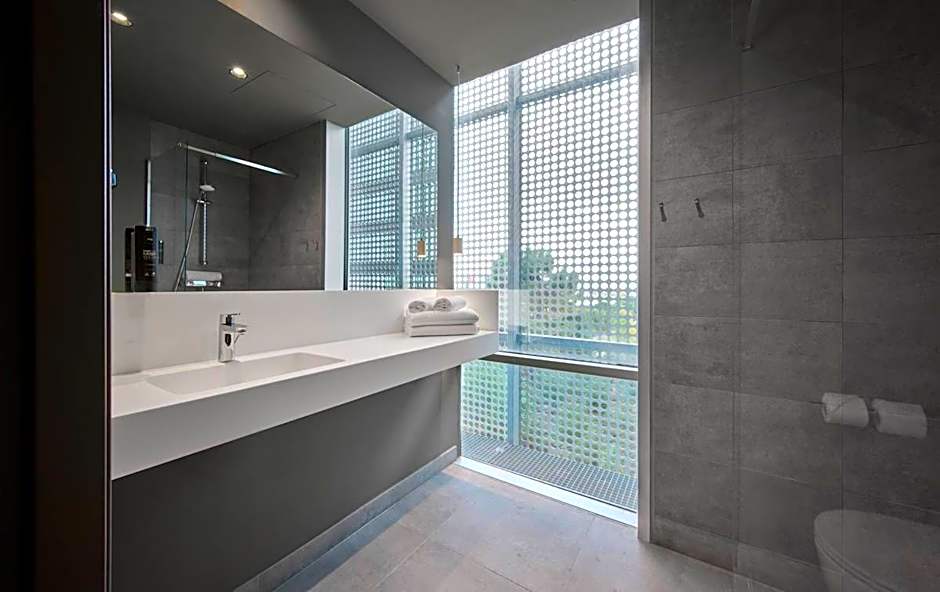 Zleep Madrid Airport