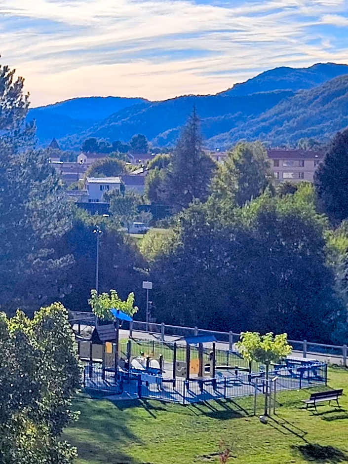 Alexandra Apartments