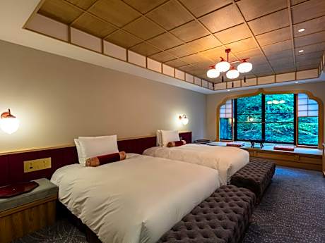 Stylish Twin Suite