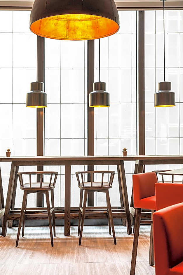 Holiday Inn Express Melbourne Little Collins By IHG