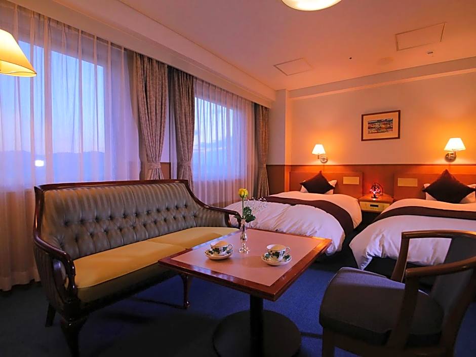 Ise Pearl Pier Hotel