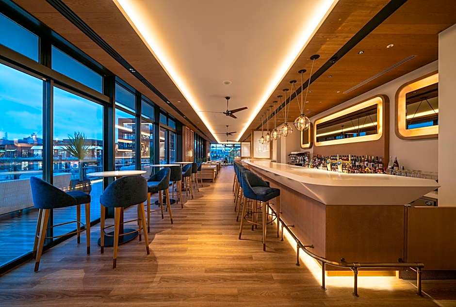 Intercontinental Yokohama Pier 8 By IHG