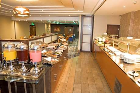 Crowne Plaza London - Gatwick Airport By IHG