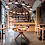 Globus Urban Hotel