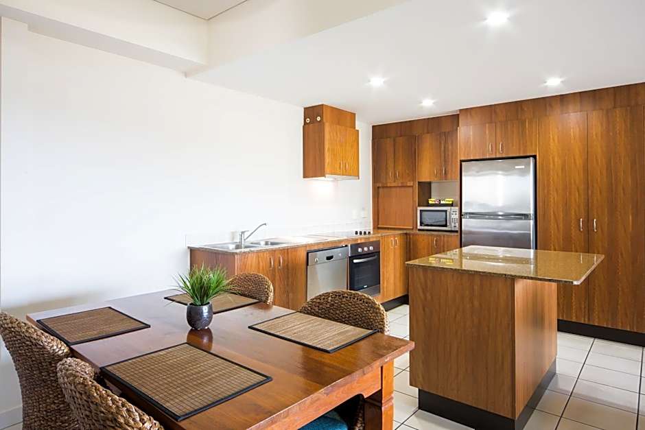 Portside Whitsunday Luxury Holiday Apartments