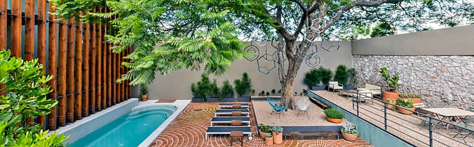 Hotel Criol