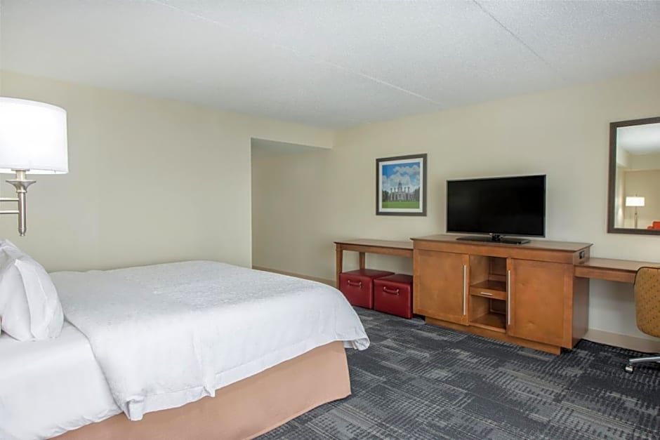 Hampton Inn Columbia