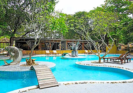 Villa Cha Cha Chaolao Beach Resort
