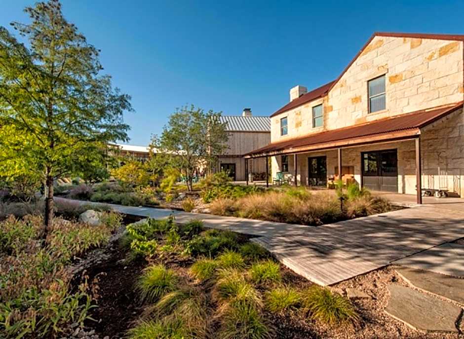 Lone Star Court, by Valencia Hotel Group