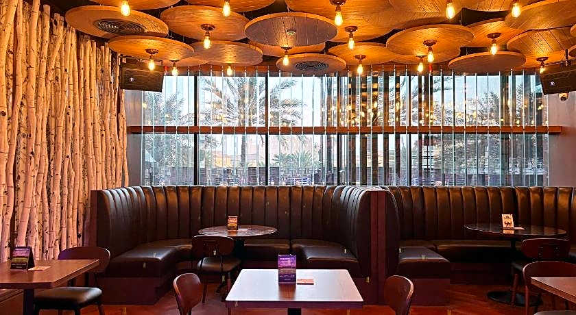 Oaks Ibn Battuta Gate Dubai