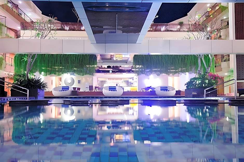 Vouk Hotel & Suites