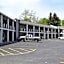 University Manor Inn