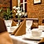 Stara Szkoła Boutique Hotel