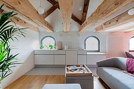 Apartment 6 - Superior with bath