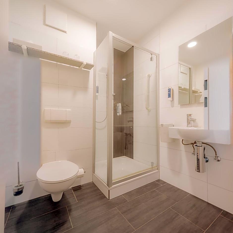 CASCADA Rheine by Hackmann