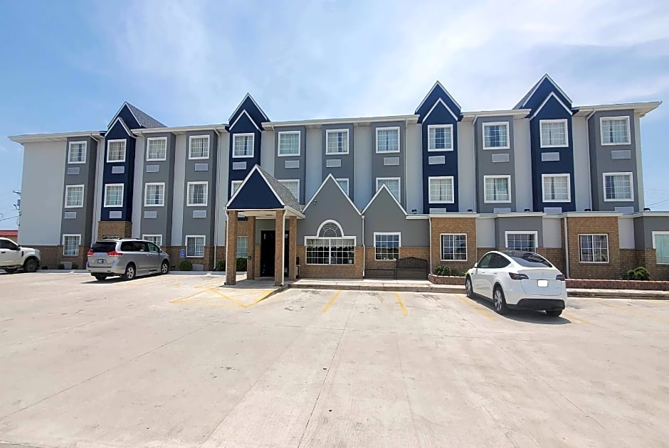 Microtel Oklahoma Cty Airport – Oklahoma City, OK