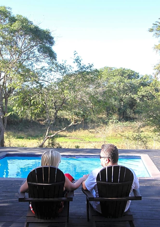 Khangela Private Game Lodge - Self Catering - Bedrooms are 3 Separate Chalets - Hluhluwe