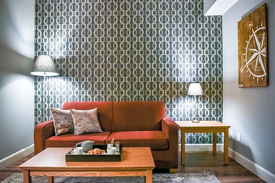 Cambridge Hotel and Conference Centre