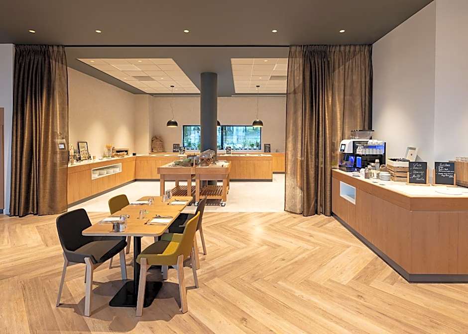 Holiday Inn Paris CDG Airport By IHG