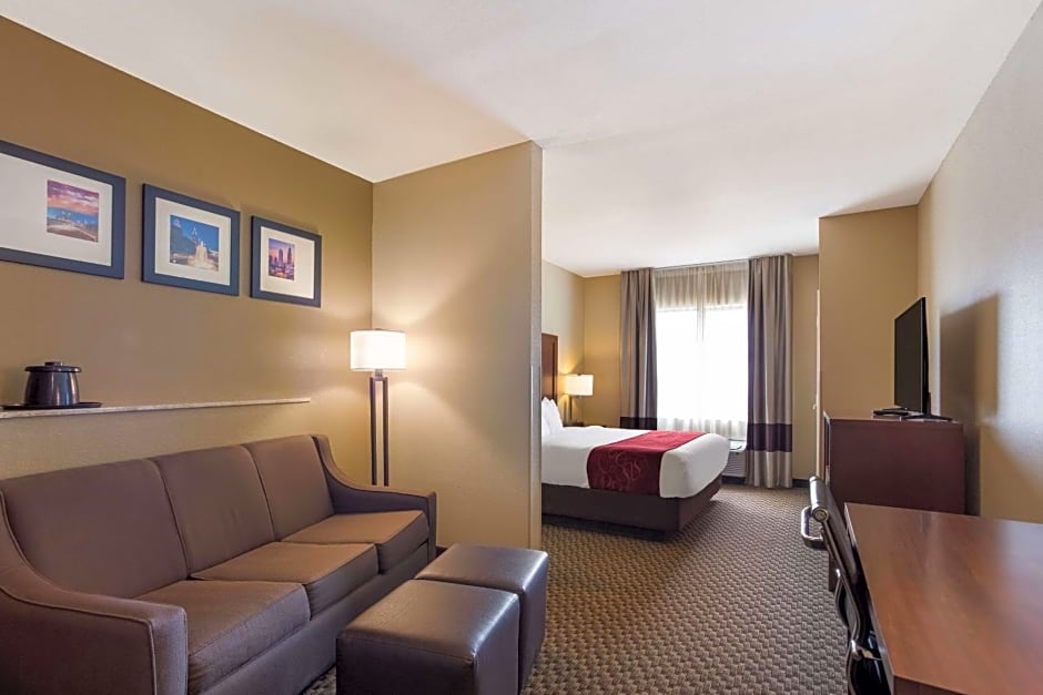 Comfort Suites North Mobile