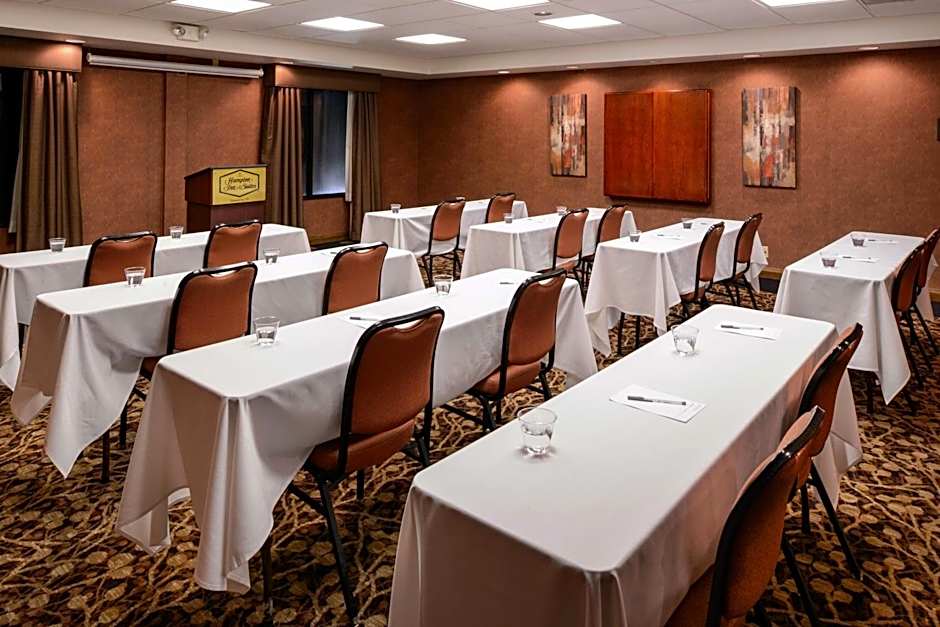 Hampton Inn By Hilton & Suites Carson City