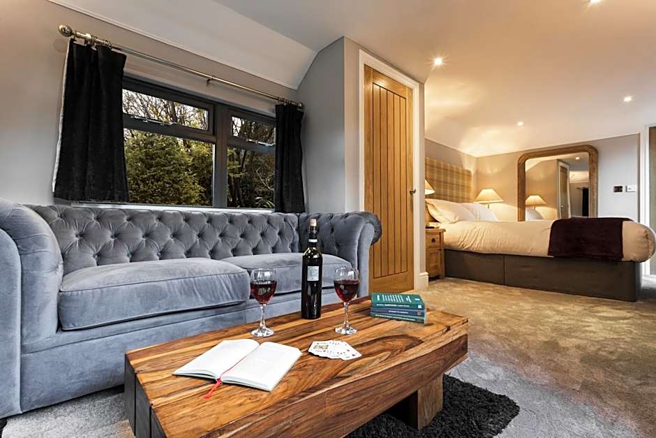 Aphrodites Group - Luxury Hot Tub Suites in Central Lake District!