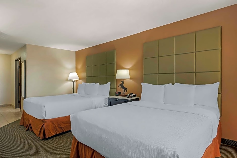 Best Western Plus Country Inn & Suites