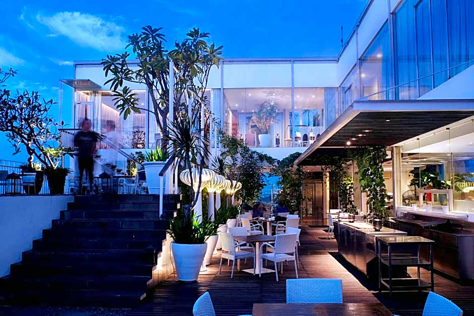 Kemang Icon Hotel
