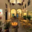 Palpatio Hotel