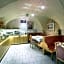 Red Lion Hotel