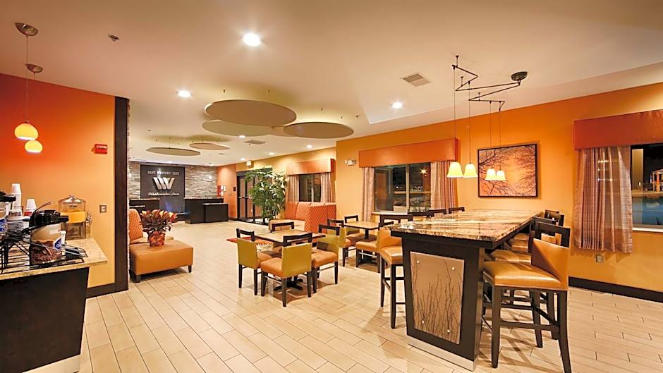 Best Western Plus Whitewater Inn