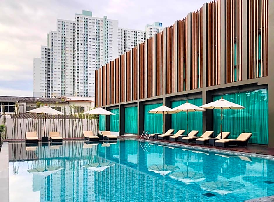 Mandarin Eastville, Pattaya - SHA Extra Plus