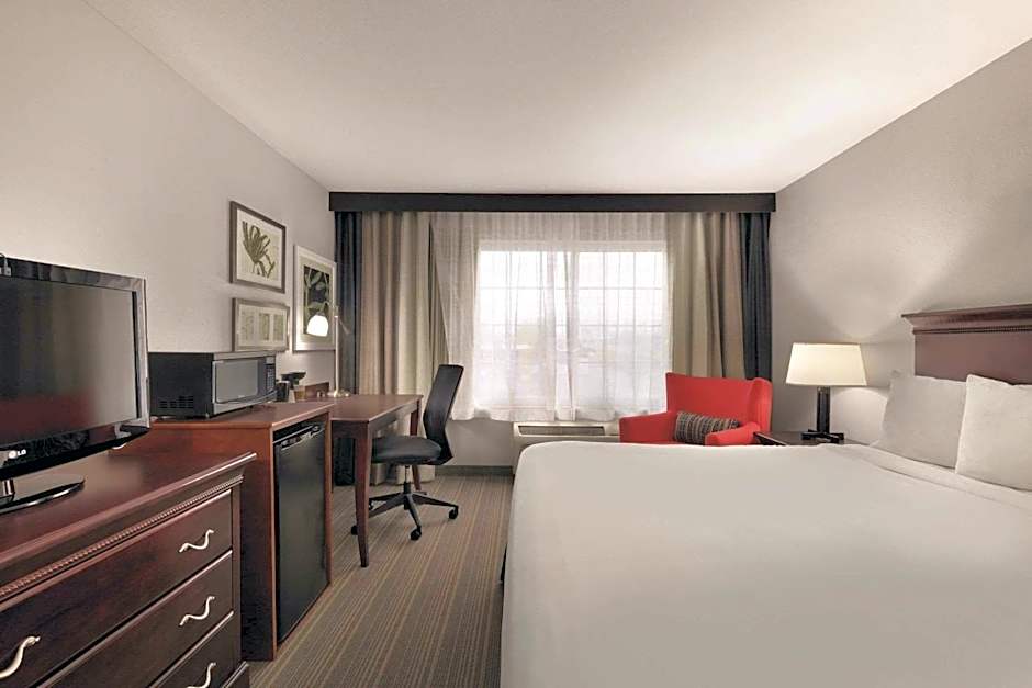 Country Inn & Suites by Radisson, Madison, AL