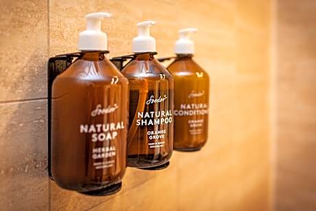 Family Room with Mountain View