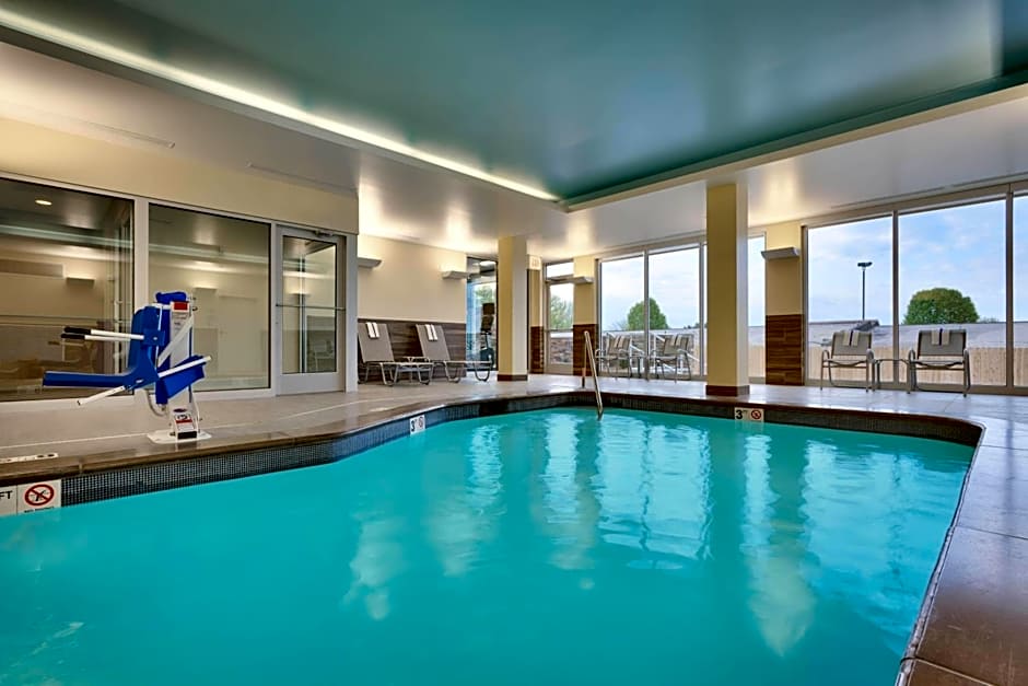 Fairfield Inn & Suites by Marriott Springfield North