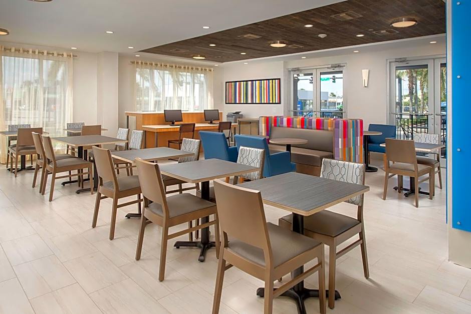 Holiday Inn Express Jacksonville Beach By IHG