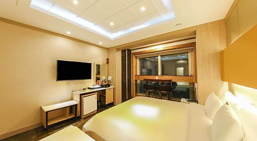 Hotel TopsVille (Korea Quality)