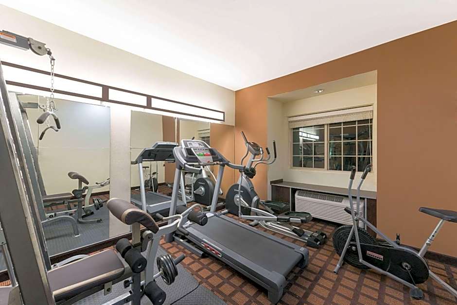 Microtel Inn & Suites by Wyndham Eagle Pass