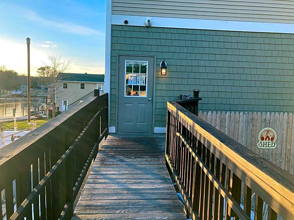 Lakeview Condo at Causeway Marina