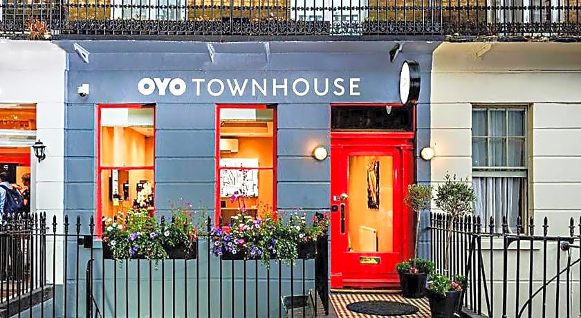 OYO Townhouse 30 Sussex Hotel