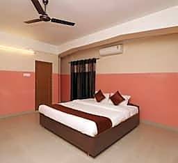 Super Hotel O Prabha Palace Lodge