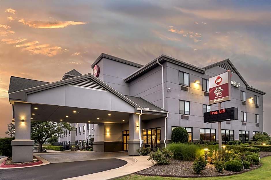 Best Western Plus Castlerock Inn & Suites