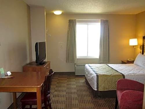 Extended Stay America Suites - Los Angeles - South