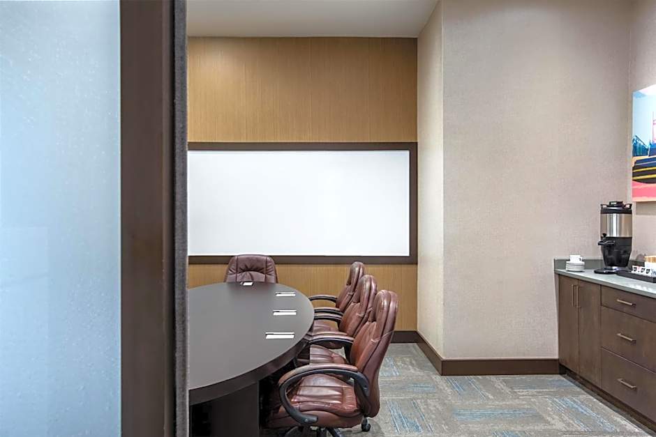 Hampton Inn By Hilton Kamloops