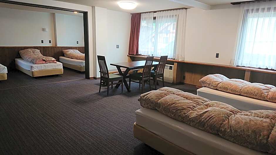 Hotel Weisser Hof Happei