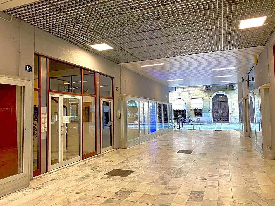 Francis Superior Rooms