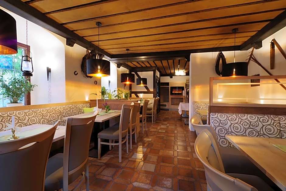 Land-gut-Hotel Räuber Lippoldskrug